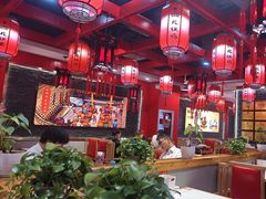 -鲁员外地锅鸡地锅鱼(龙湖江东天街店)