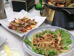 -三江源美食城