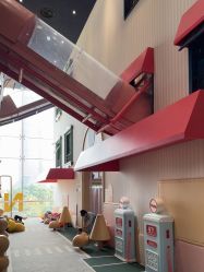 -奈尔宝·儿童乐园·亲子餐厅(华采天地店)