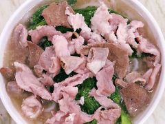 枸杞猪杂米粉-伟文烧腊饮食(大润发店)