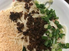 -张氏宽窄巷成都名小吃(茂业百货华强北店)