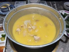 -禄婶鸡煲·打边炉