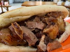 火烧夹肉-清真-戏楼王记牛肉面