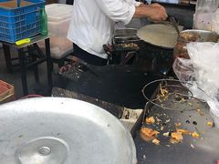 -正宗杂粮煎饼香软鸡蛋饼