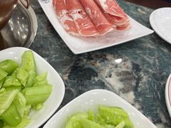 -楼外楼大刀肉传统火锅居(幸福街店)
