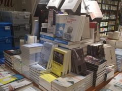 -西西弗书店&矢量咖啡(壹方购物中心店)