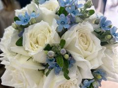 -亭亭鲜花店(中山北路店)