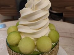 哈密瓜冰淇淋-玲婧胡同·生日蛋糕·餐厅(嘉里城店)