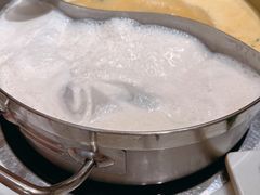 -樾餐厅泰式海鲜火锅(民歌湖店)