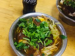 -朝阳路拉面店
