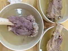 -周震馄饨