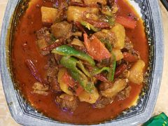 特色的大盘鸡-维吾尔餐厅(宜山路店)