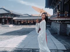-云锦汉服馆·古典妆造摄影(唐城店)