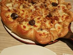 皇后黑松露肌肉披萨（芝士）-必胜客(上海新南方商城PH店)
