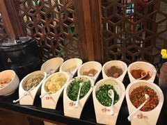 -锅首鲜品火锅(鸳鸯店)