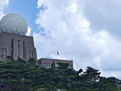 -黄山光明顶山庄