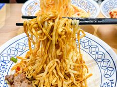 -李与白包子铺(桐梓林店)