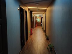 -尊江月推拿足道(周浦店)