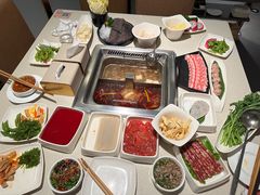 -海底捞火锅鲜切牛肉主题店(长寿路店)