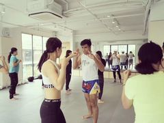 -EFL巴西柔术·综合格斗·泰拳·少儿体能训练(虹桥德必馆)