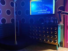 -歌友汇KTV(悦荟广场店)