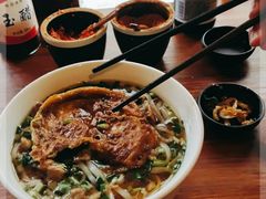 -矮子粉店1985·长沙米粉(湘春路店)
