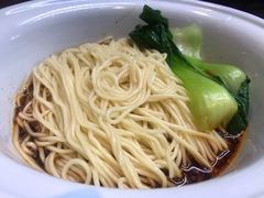-东三里屯豌杂面