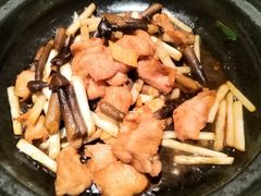 -千百味红餐厅·江西菜(绿地双子塔店)