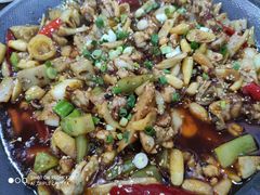 -阆辣荟餐饮(老味道8年·古城店)