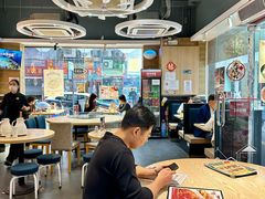 -滋味满屋美食坊(上海街店)