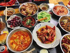 -辣盆盆麻辣小龙虾(哈尔滨总店)