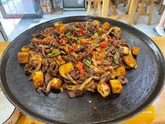 -老周炒拨拉(甘州总店)