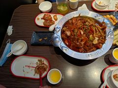 -胖哥俩肉蟹煲(淮安万达店)