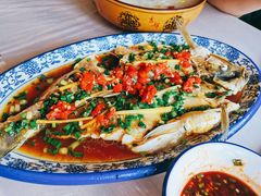 清蒸白水鱼-邱记私房菜·十八年本地菜