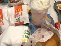 -麦当劳(长江西路得来速店)