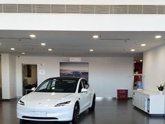 -TESLA 特斯拉(北京南四环中路特斯拉中心)