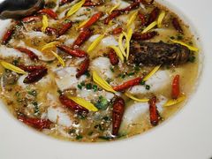 -渔语鱼酸菜鱼新川菜(来福士店)