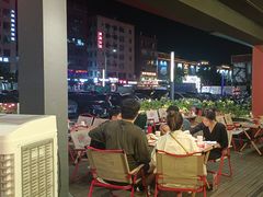 -蚝蚝先生·广式烧烤(信天广场店)