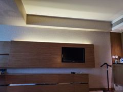 -上海滴水湖皇冠假日酒店