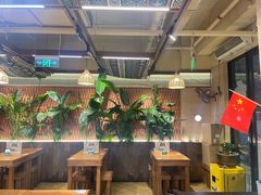 -云阿蛮云南生烫牛肉米线(奉贤路店)