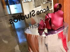 -Acne Studios(芮欧百货店)