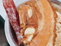 -梁阿婆廿年老牌扣肉糯米饭