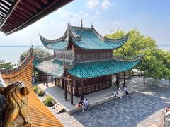 -巴陵全鱼席(湖南老字号汴河街店 )