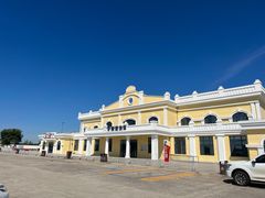 -甘南服务区-停车场