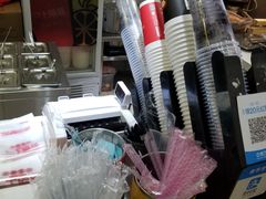 -沪上阿姨·精选茶饮(十一经路店)