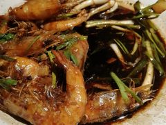 油爆基围虾-老头儿油爆虾·知味杭州(爱琴海购物中心)