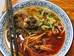 -梅溪·小伙子干挑面(安吉总店)
