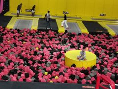 -嘿哟动霸CHUA·新潮玩运动娱乐中心·蹦床滑冰团建乐园