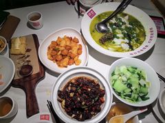 -新辣宴·湖南家常菜·商务聚餐(中粮创芯店)