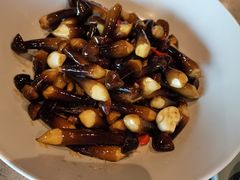 炒小黑鸡枞-半山腰·云南菜(侨福芳草地店)